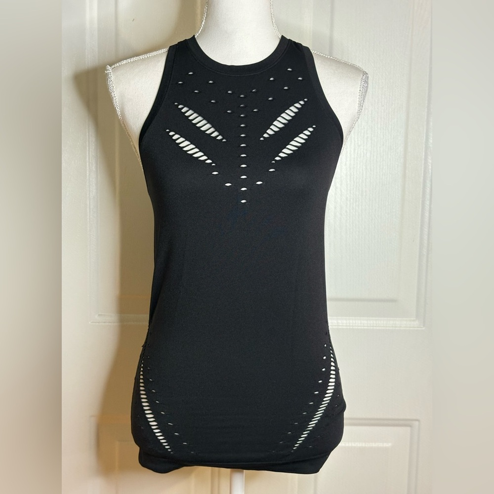 Victoria Sport Black seamless cut-out fitness tank size Small.